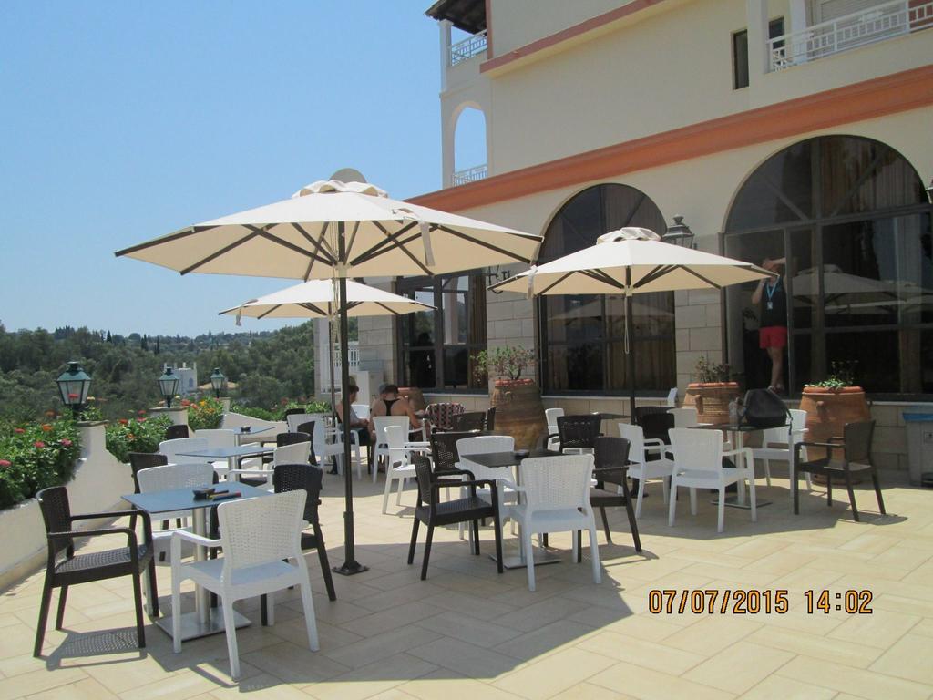 Jason Hotel Ипсос Екстериор снимка