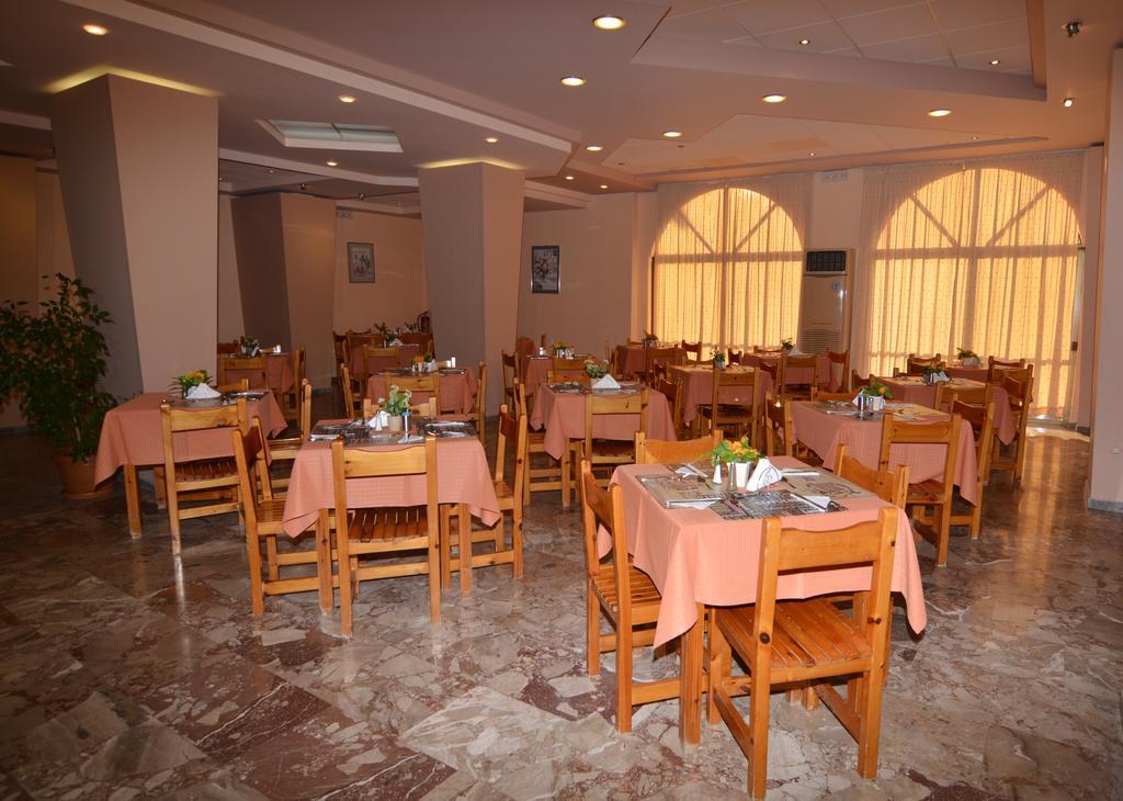 Jason Hotel Ипсос Екстериор снимка